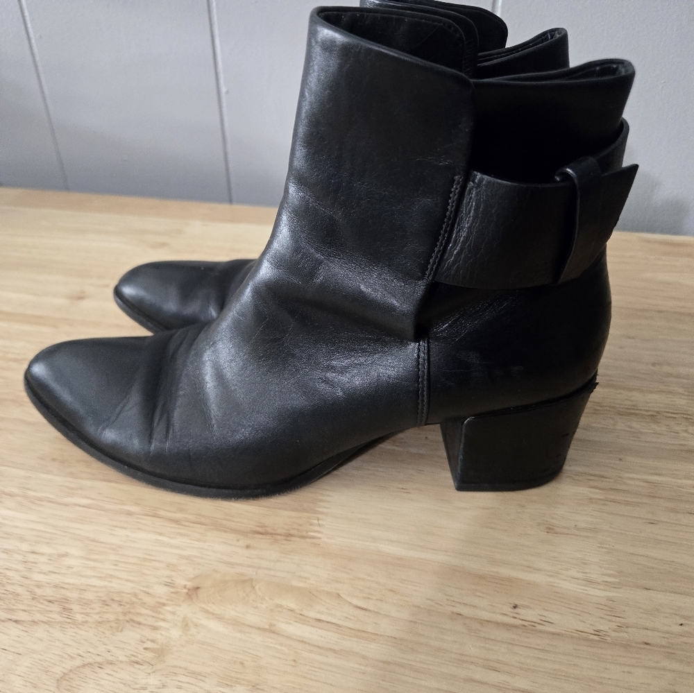 Alexander Wang Anja Black Leather Boots Womens Sz 8.5 Block Heel Buckle Closure. - Picture 9 of 14